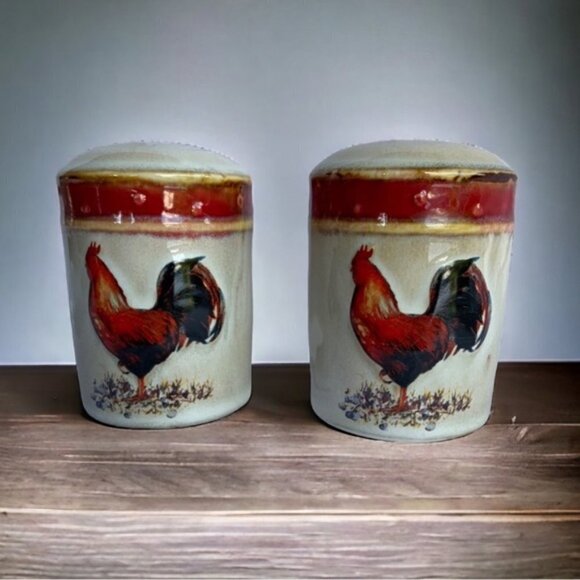 Farmhouse Rooster Salt Pepper Ceramic Shaker Set Hand Painted 2 PC - Picture 13 of 16